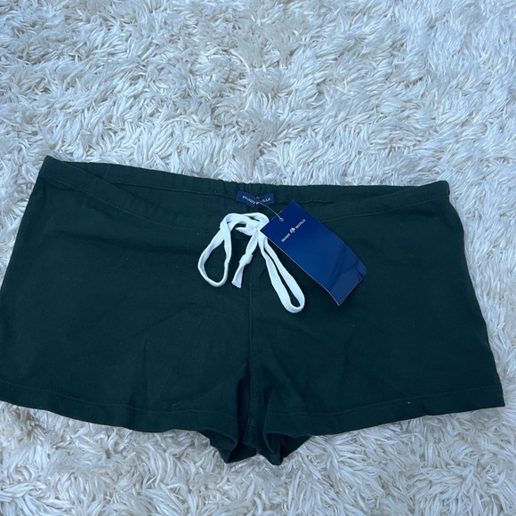 Brandy Melville Dark green shorts with white drawstring 🪴- SOLD 🛍️ - Picture 1 of 4